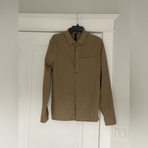 Men’s Lululemon Commission Long-Sleeve Button Down